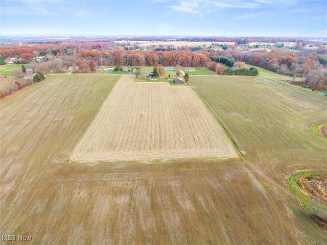 3753 Grafton Road, Leetonia, OH 44431