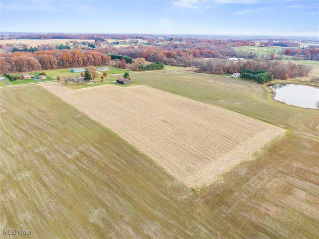 3753 Grafton Road, Leetonia, OH 44431