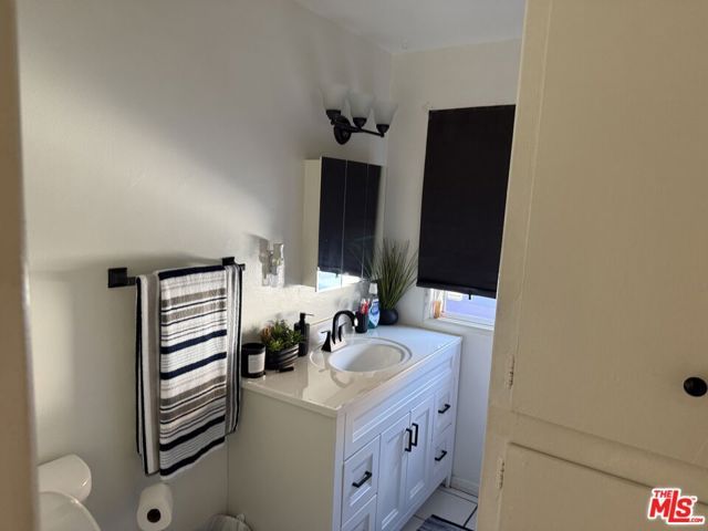 949 N Cedar Street, Inglewood, CA 90302
