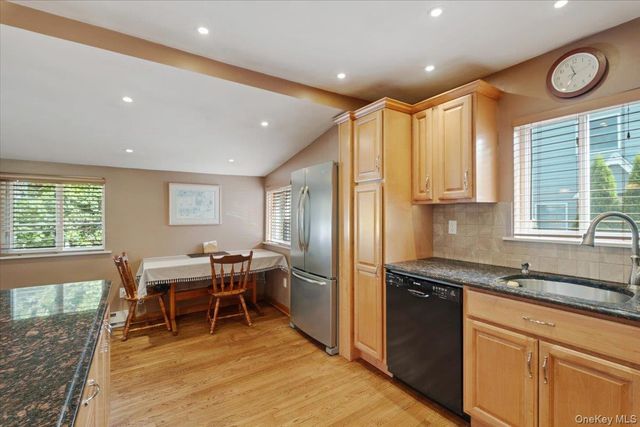 333 Rockledge Road, Mahopac, NY 10541