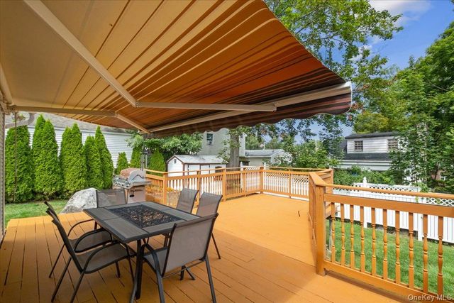 333 Rockledge Road, Mahopac, NY 10541