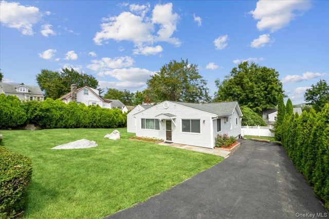 333 Rockledge Road, Mahopac, NY 10541