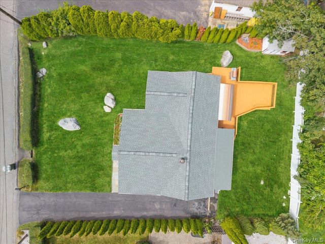 333 Rockledge Road, Mahopac, NY 10541