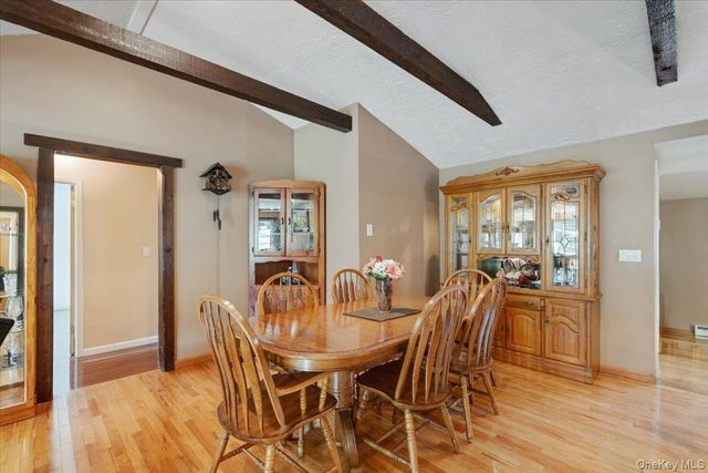 333 Rockledge Road, Mahopac, NY 10541