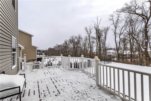213 Bucktail Dr, Cranberry Twp, PA 16066