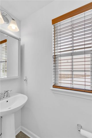 213 Bucktail Dr, Cranberry Twp, PA 16066