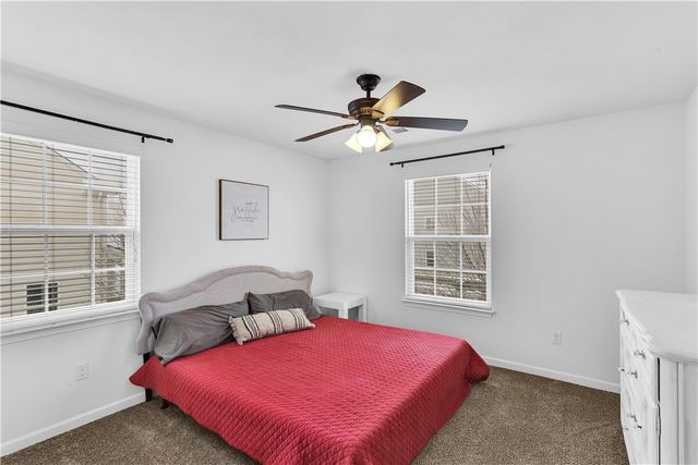 213 Bucktail Dr, Cranberry Twp, PA 16066