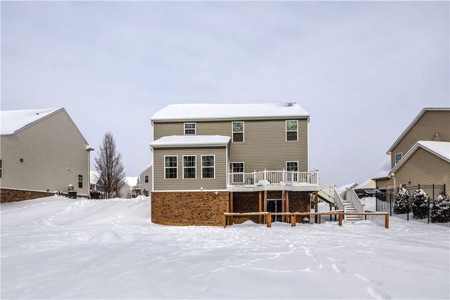 213 Bucktail Dr, Cranberry Twp, PA 16066