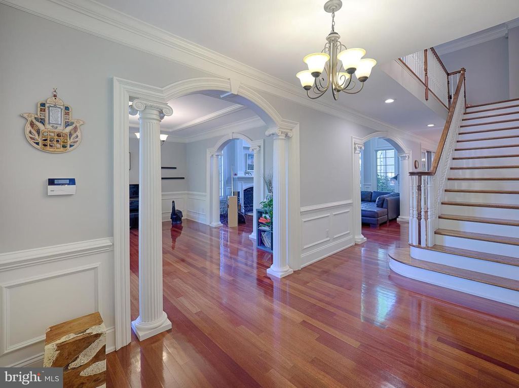 1641 READING CIR, HUNTINGDON VALLEY, PA 19006 — photo 2