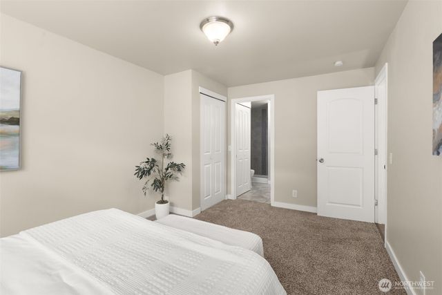 28802 39th Avenue S, Auburn, WA 98001