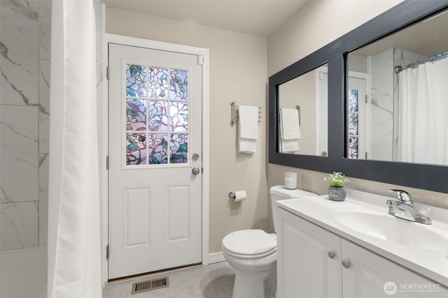 28802 39th Avenue S, Auburn, WA 98001