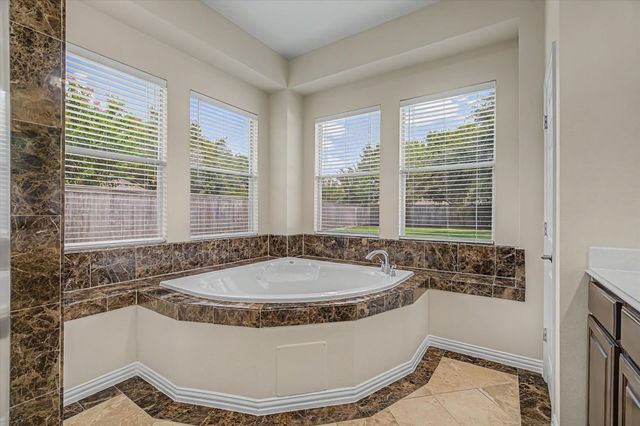17114 Calico Peak Way, Cypress, TX 77433