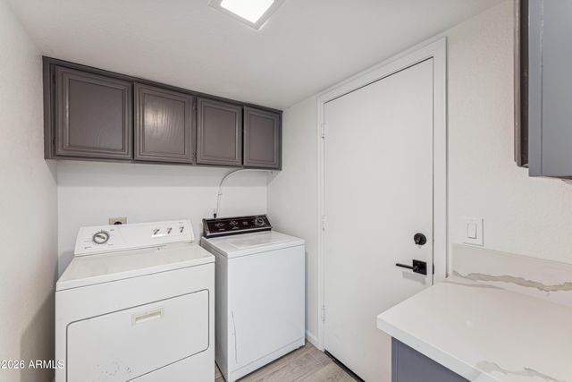 1024 E SAHUARO Drive, Phoenix, AZ 85020