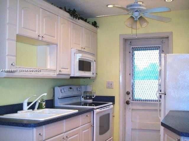 1007 N 19th Avenue 19, Hollywood, FL 33020