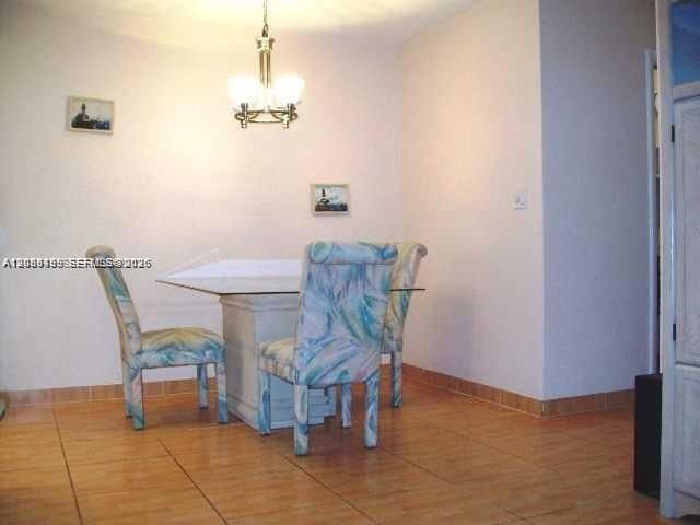 1007 N 19th Avenue 19, Hollywood, FL 33020