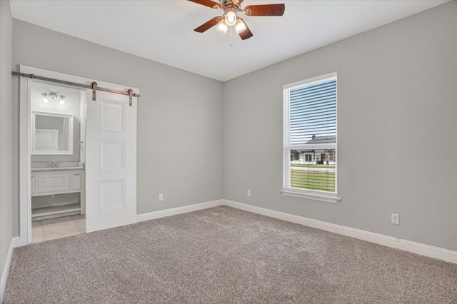 114 Esther Court, Millsap, TX 76066