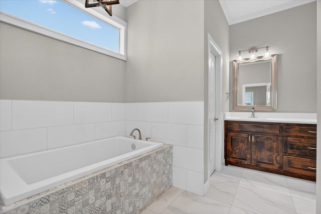 114 Esther Court, Millsap, TX 76066