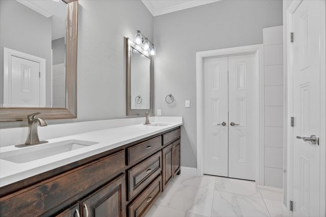 114 Esther Court, Millsap, TX 76066