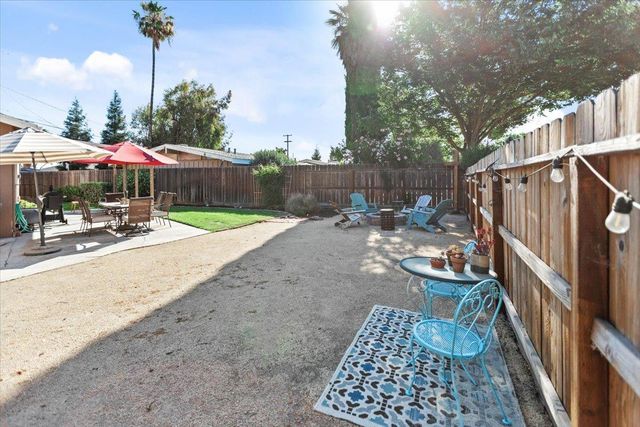 1008 Phelps Ave, Modesto, CA 95350