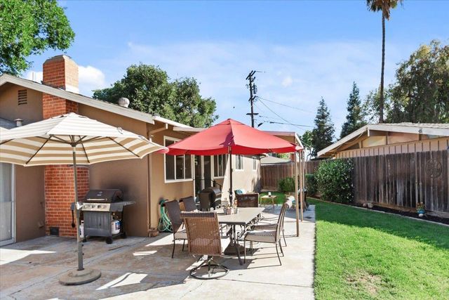 1008 Phelps Ave, Modesto, CA 95350
