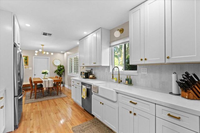 1008 Phelps Ave, Modesto, CA 95350
