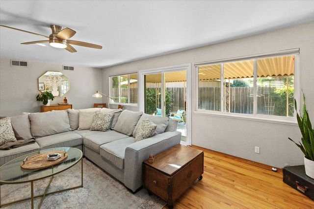 1008 Phelps Ave, Modesto, CA 95350