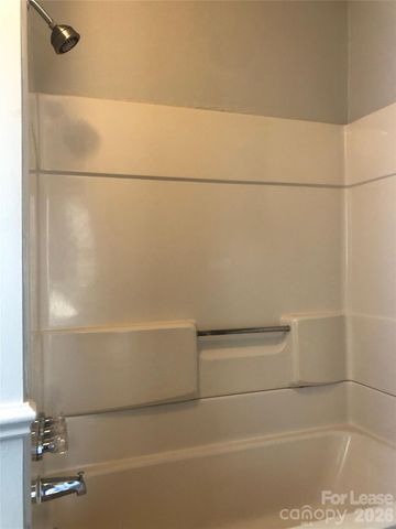 223 E Glendale Avenue E, Mount Holly, NC 28120