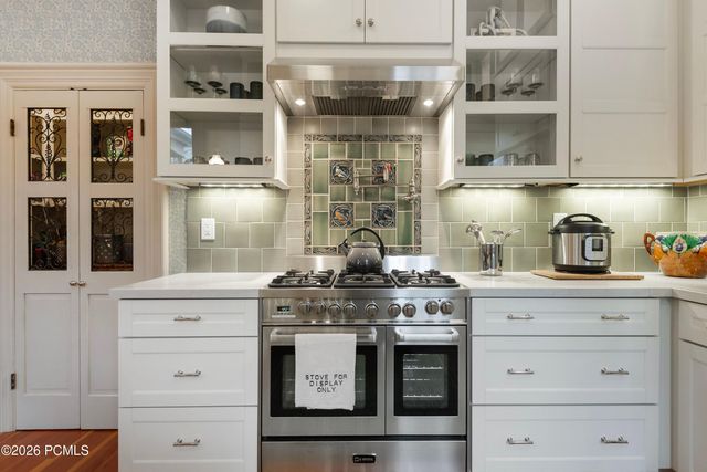 367 E 3rd Avenue, Salt Lake City, UT 84103