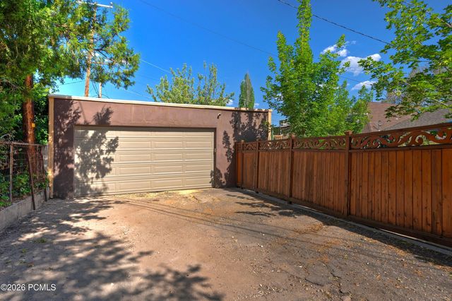 367 E 3rd Avenue, Salt Lake City, UT 84103