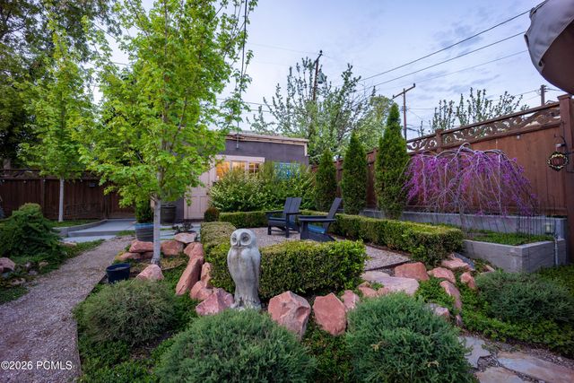 367 E 3rd Avenue, Salt Lake City, UT 84103