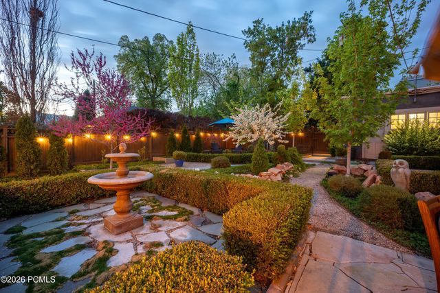 367 E 3rd Avenue, Salt Lake City, UT 84103