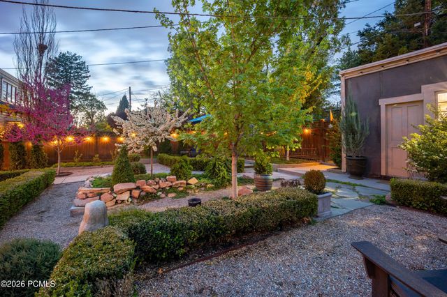 367 E 3rd Avenue, Salt Lake City, UT 84103
