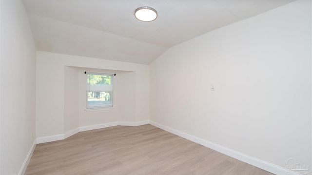 303 Chaseville St, Pensacola, FL 32507