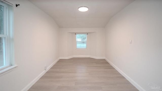 303 Chaseville St, Pensacola, FL 32507