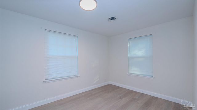 303 Chaseville St, Pensacola, FL 32507