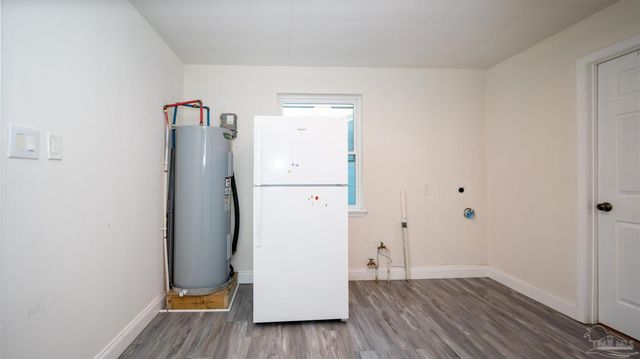 303 Chaseville St, Pensacola, FL 32507