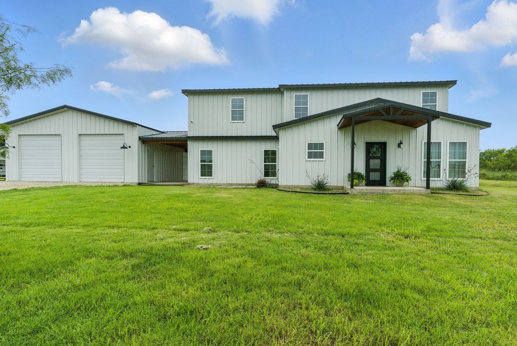 117 Walnut Lane, Weatherford, TX 76087