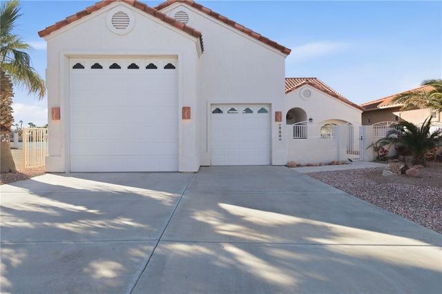 6119 S Los Lagos Place, Fort Mohave, AZ 86426