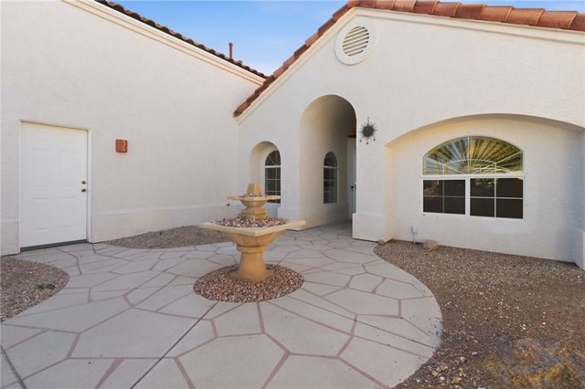 6119 S Los Lagos Place, Fort Mohave, AZ 86426