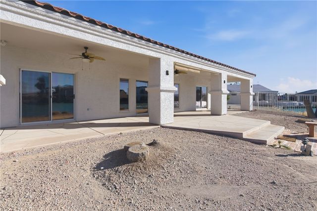 6119 S Los Lagos Place, Fort Mohave, AZ 86426