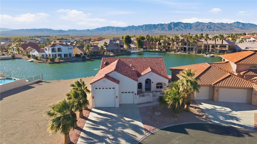 6119 S Los Lagos Place, Fort Mohave, AZ 86426