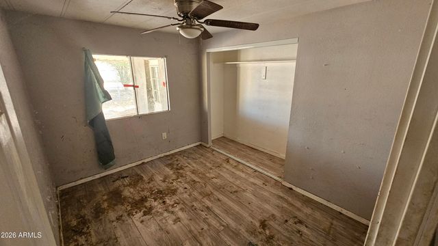 9113 E BUTTERNUT Avenue, Mesa, AZ 85208