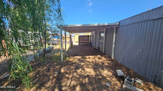9113 E BUTTERNUT Avenue, Mesa, AZ 85208