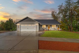 1272 Greenvalley Drive, Cave Junction, OR 97523