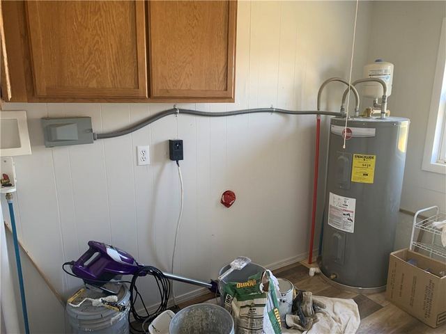 124 W 10th Street, Pittsburg, KS 66762