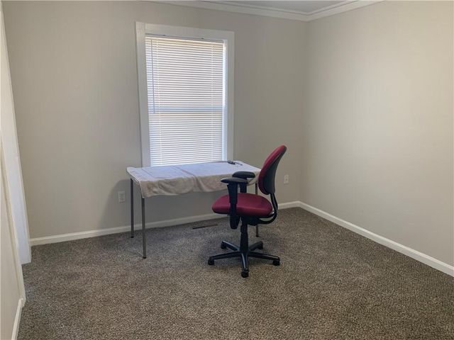 124 W 10th Street, Pittsburg, KS 66762