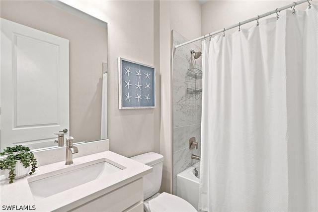 15649 Triesta LN, Naples, FL 34114