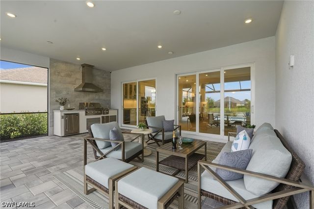 15649 Triesta LN, Naples, FL 34114