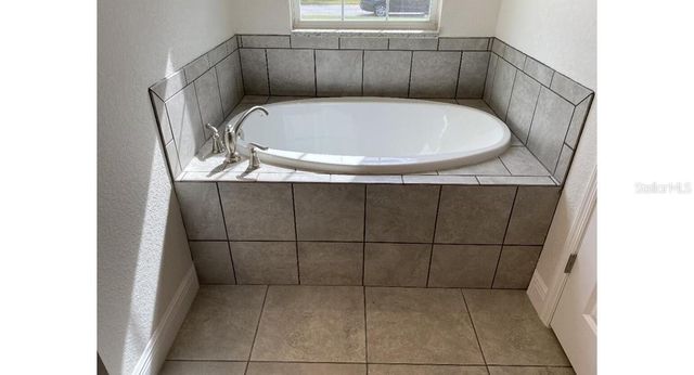 7724 SWISS AVENUE, North Port, FL 34291