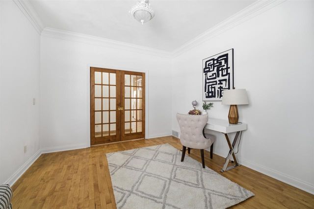 321 E APPLE CREEK ROAD, Appleton, WI 54913